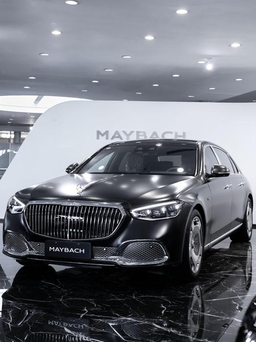 佛山248岚图汽车的售后服务让用户无忧出行，迈巴赫未来的豪华车趋势